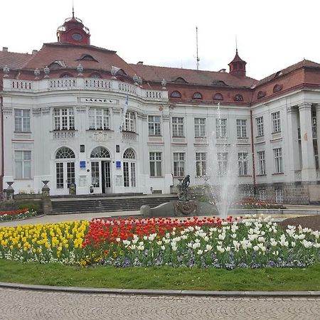 Miniapartaments Karlsbad Eksteriør billede
