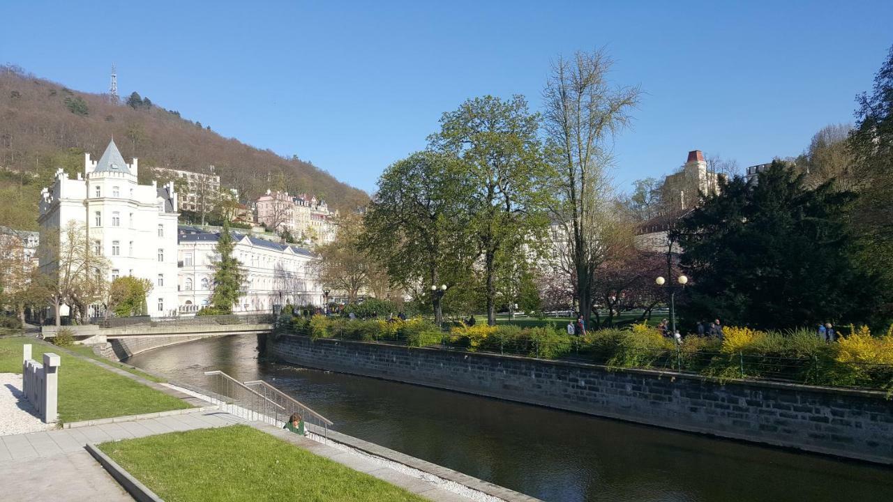 Miniapartaments Karlsbad Eksteriør billede